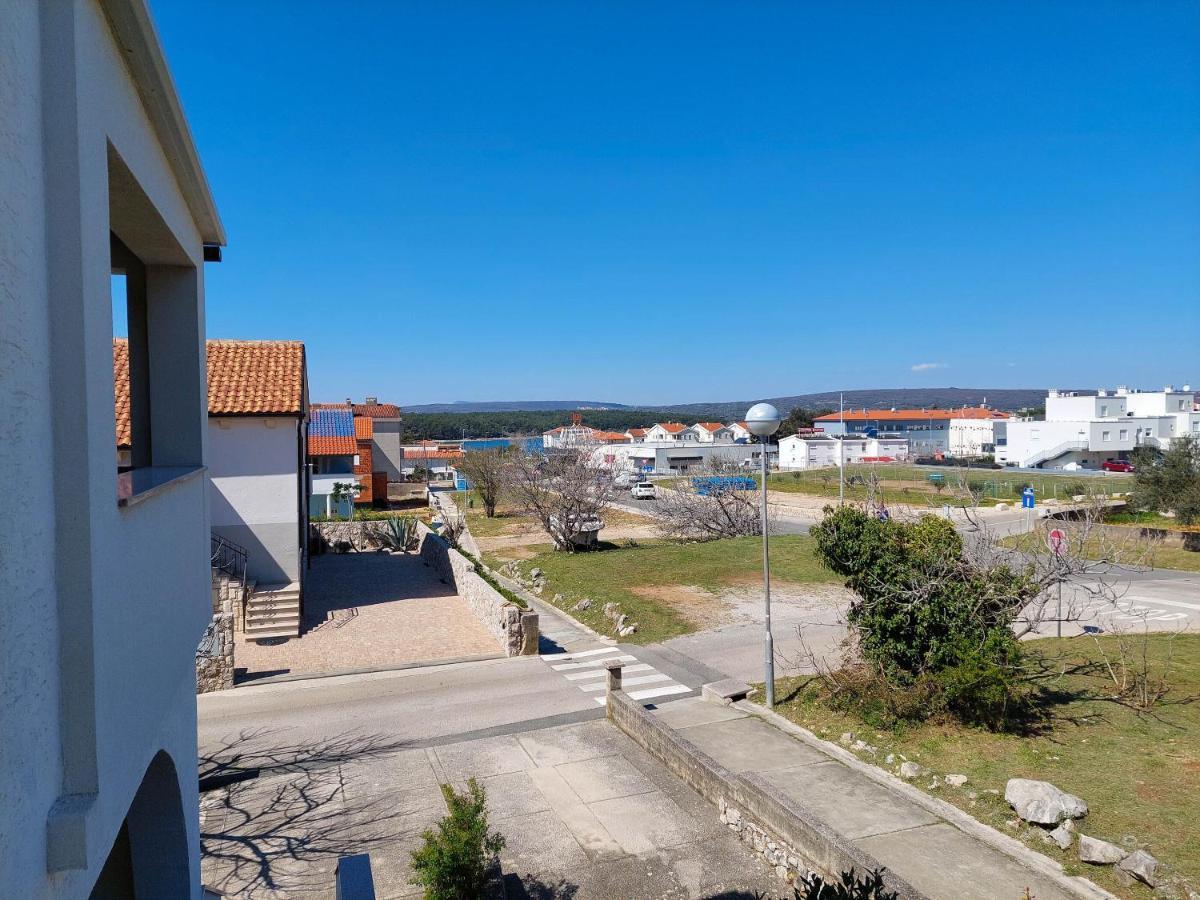 Apartment Neda Пунат Екстер'єр фото